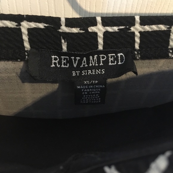 SIRENS Romper - Picture 5 of 6